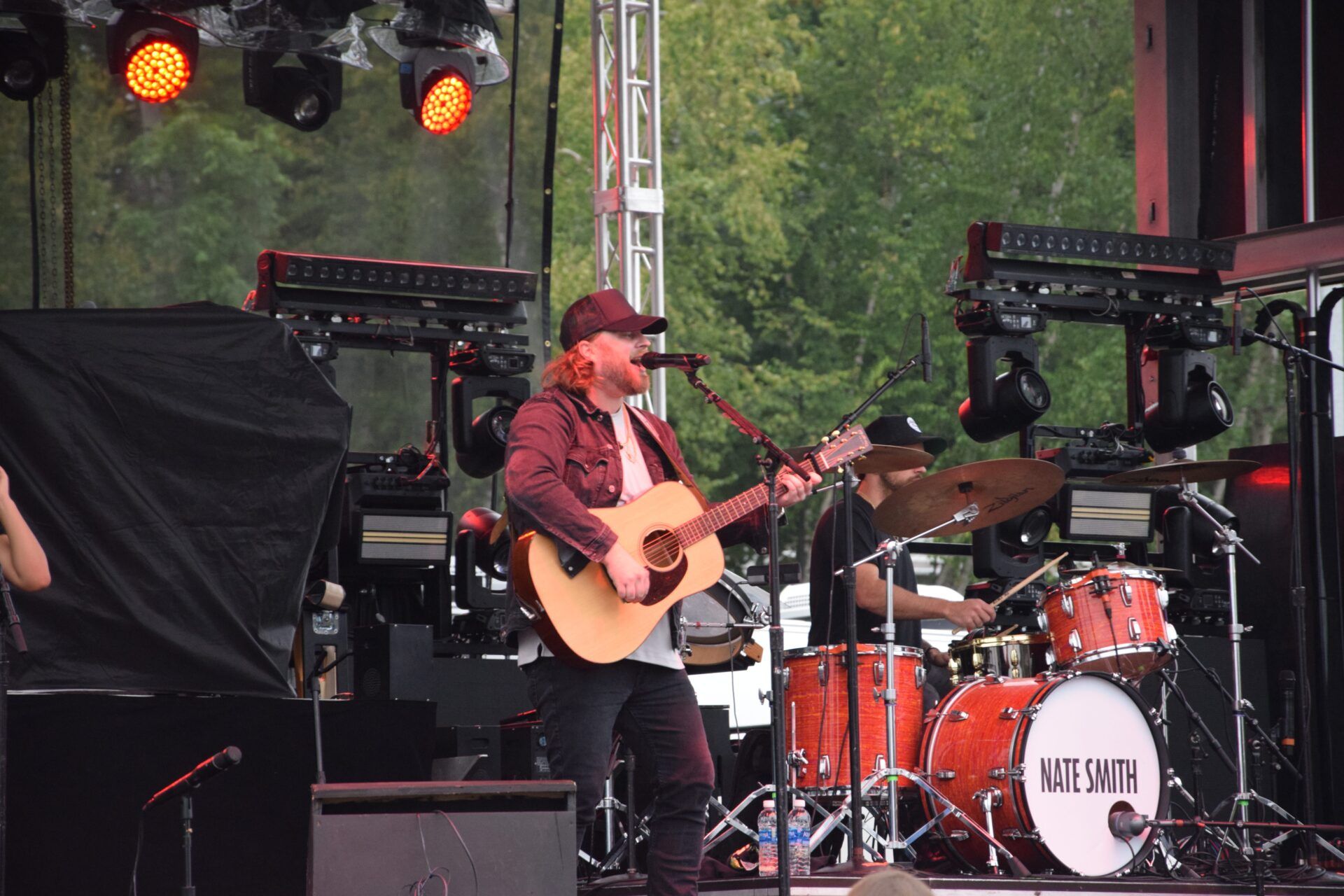 Nate Smith sings at the Emmet-Charlevoix County Fair