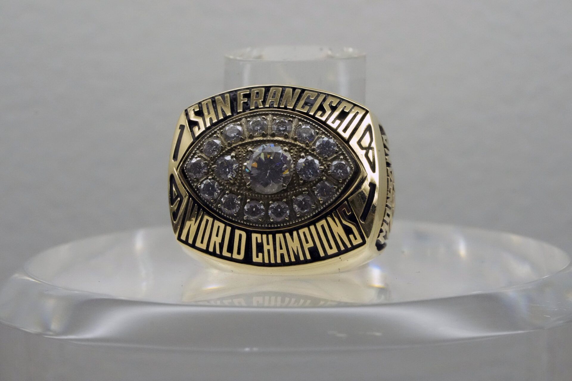 The Super Bowl XVI ring to commemorate the San Francisco 49ers over the Cincinnati Bengals in Super Bowl XVI.