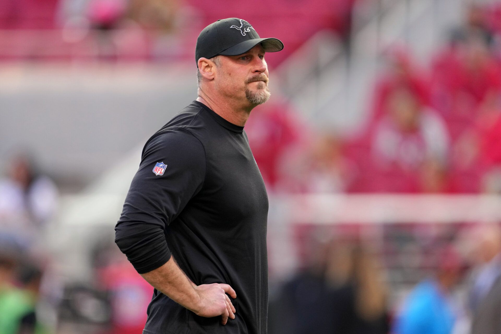 Detroit Lions head coach Dan Campbell looks on during warmups before the NFC Championship football game against the San Francisco 49ers at Levi's Stadium.