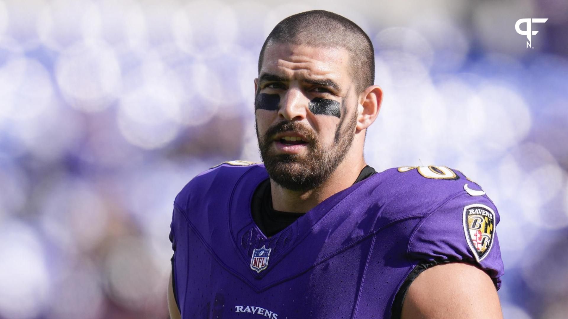 Baltimore Ravens tight end Mark Andrews (89) looks on before a game against the Cleveland Browns at M&T Bank Stadium.