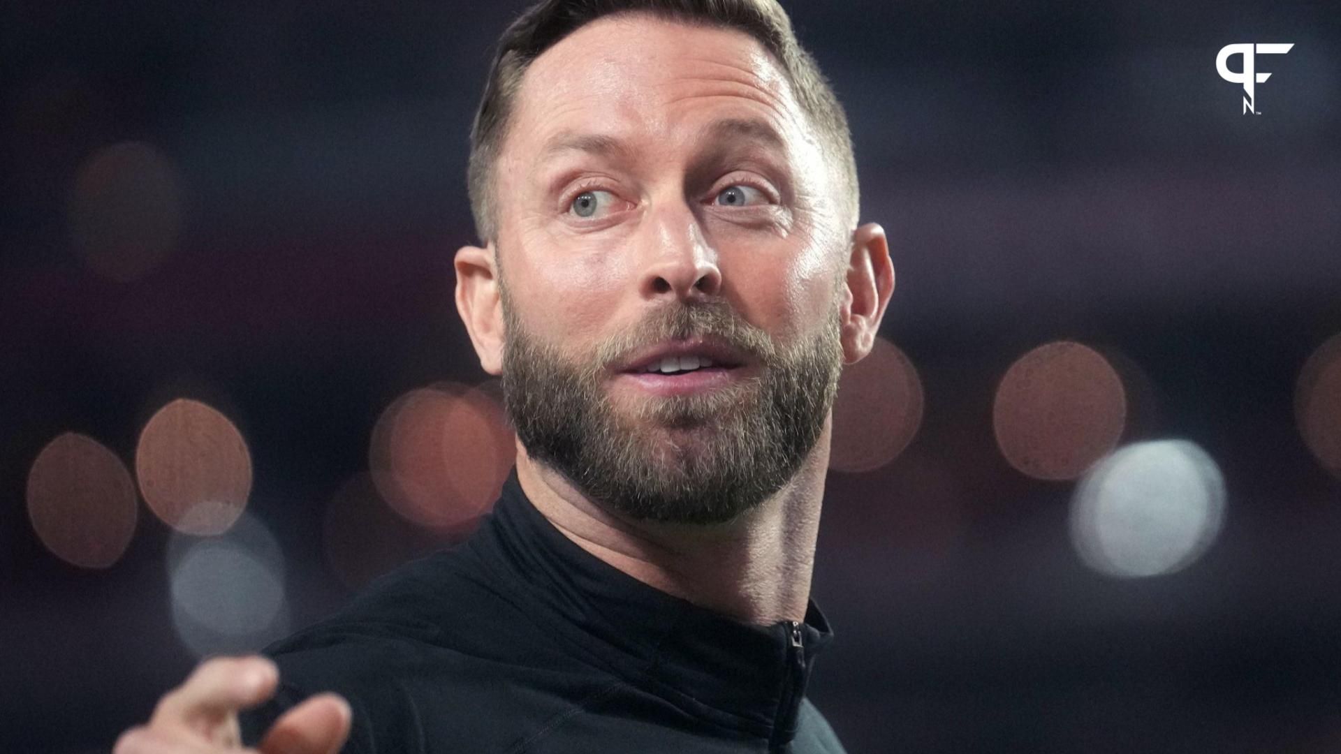 Arizona Cardinals head coach Kliff Kingsbury takes the field before their game against the Tampa Bay Buccaneers at State Farm Stadium.