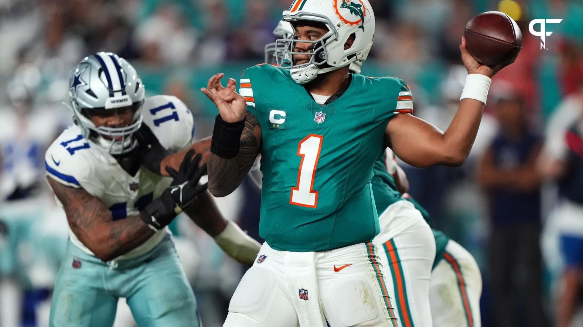 Miami Dolphins QB Tua Tagovailoa (1) throws a pass against the Dallas Cowboys.