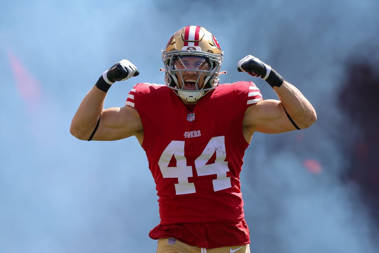 San Francisco 49ers fullback Kyle Juszczyk (44) runs onto the field before the game against the Arizona Cardinals at Levi's Stadium.