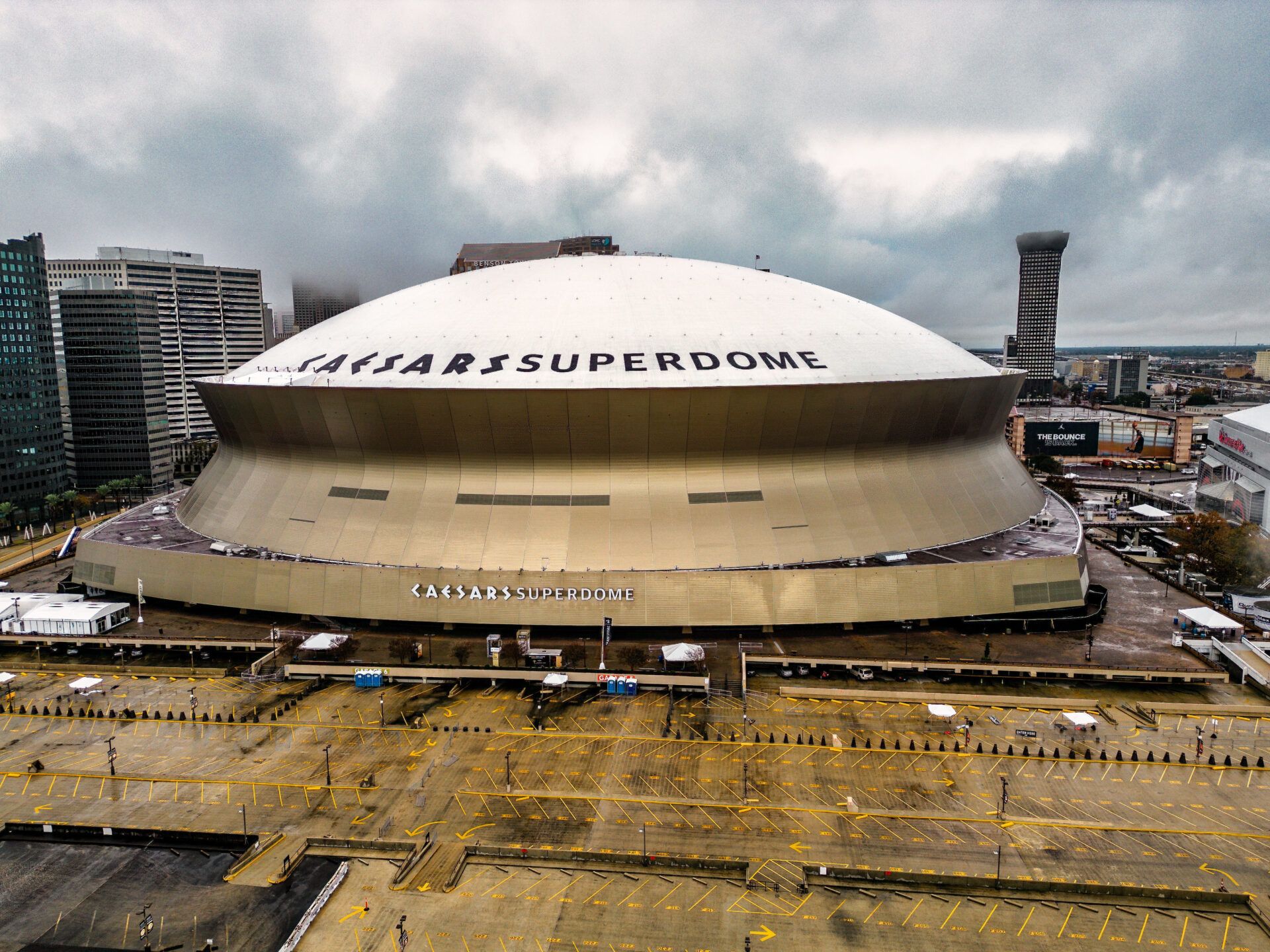 A general view of the Caesars Superdome before the game between the New Orleans Pelicans and the Philadelphia 76ers at Smoothie King Center.