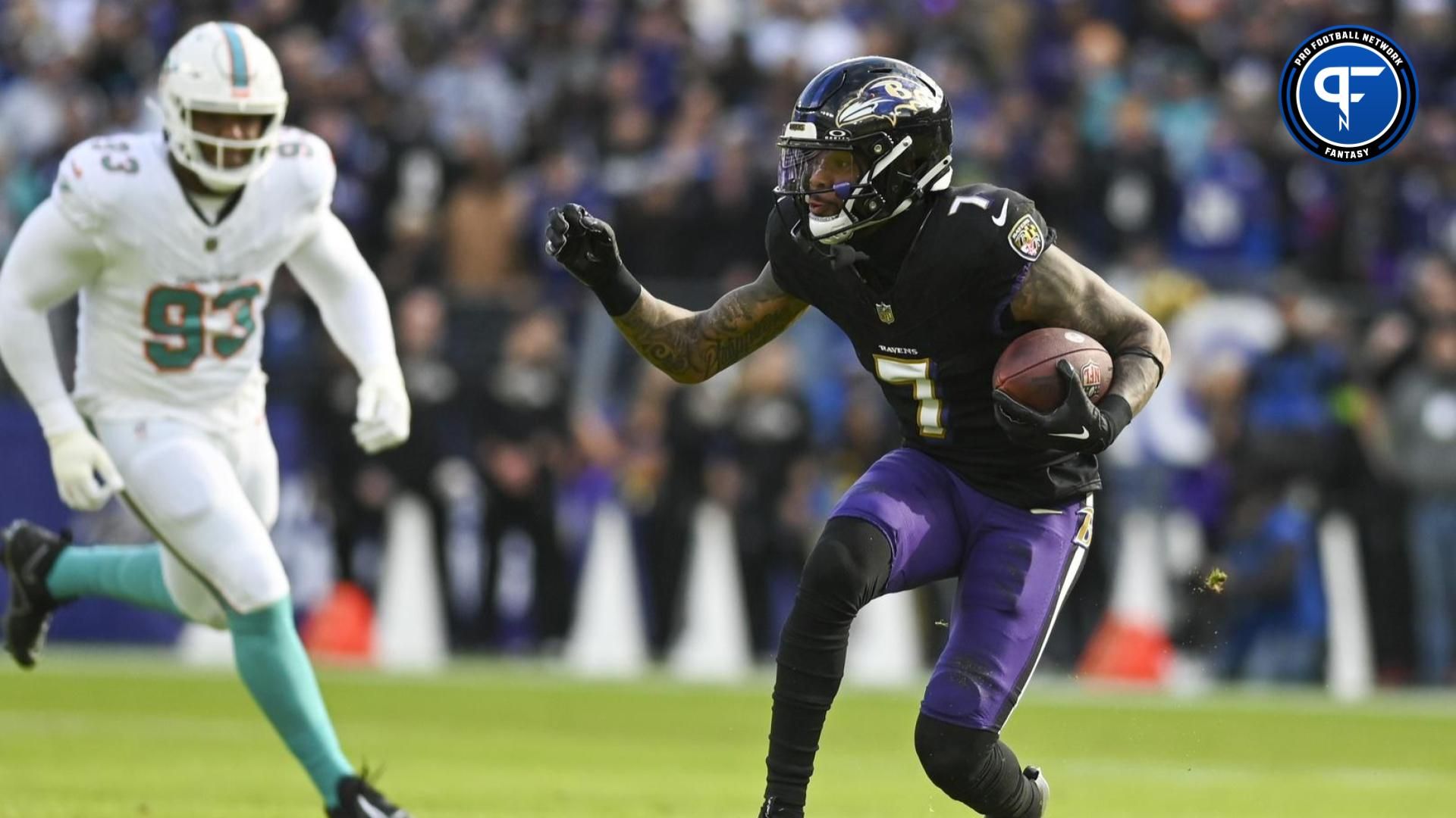 Baltimore Ravens wide receiver Rashod Bateman (7) runs after the catch during the first quarter against the Miami Dolphins at M&T Bank Stadium.