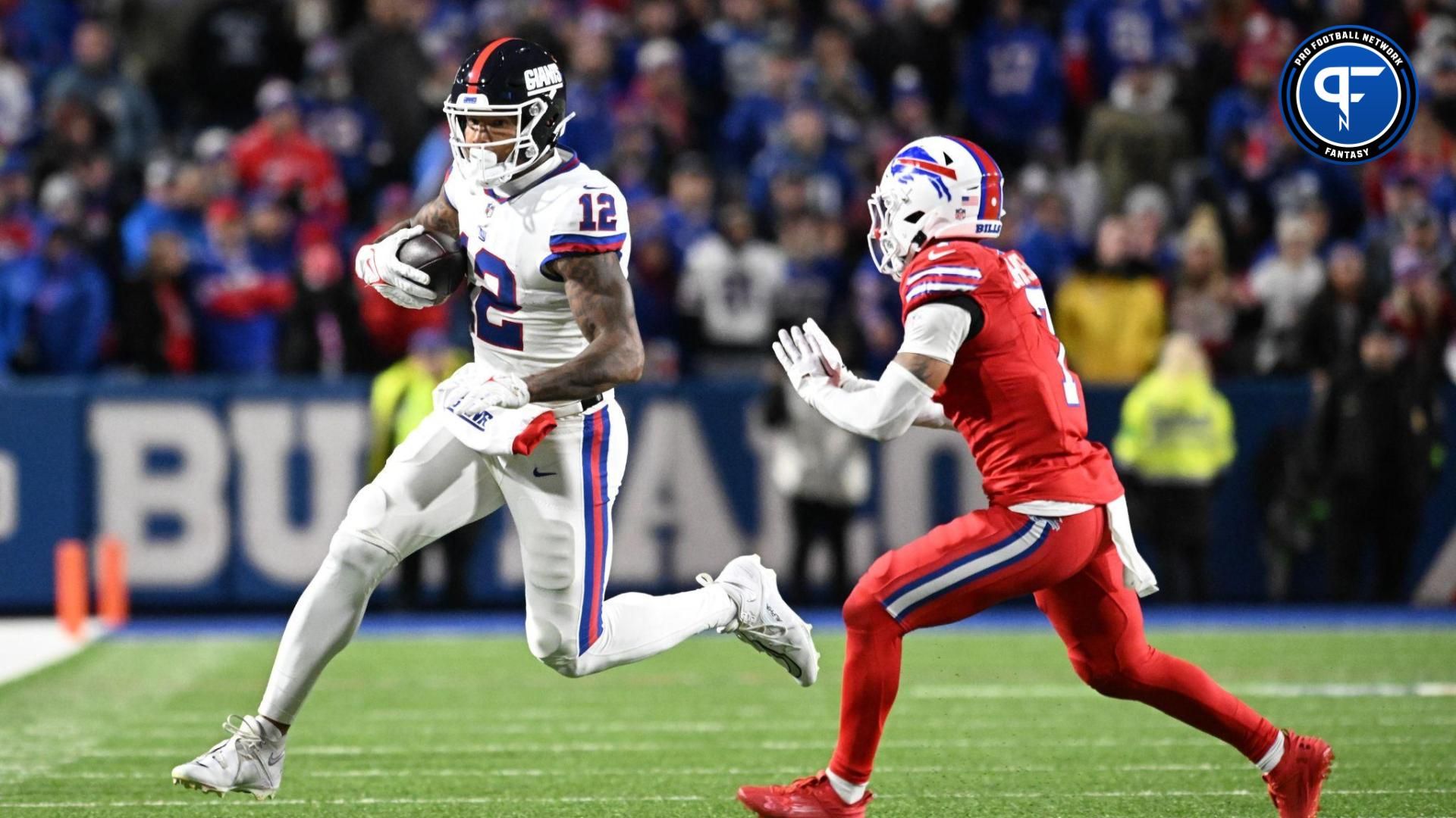 New York Giants TE Darren Waller (12) runs after the catch against the Buffalo Bills.