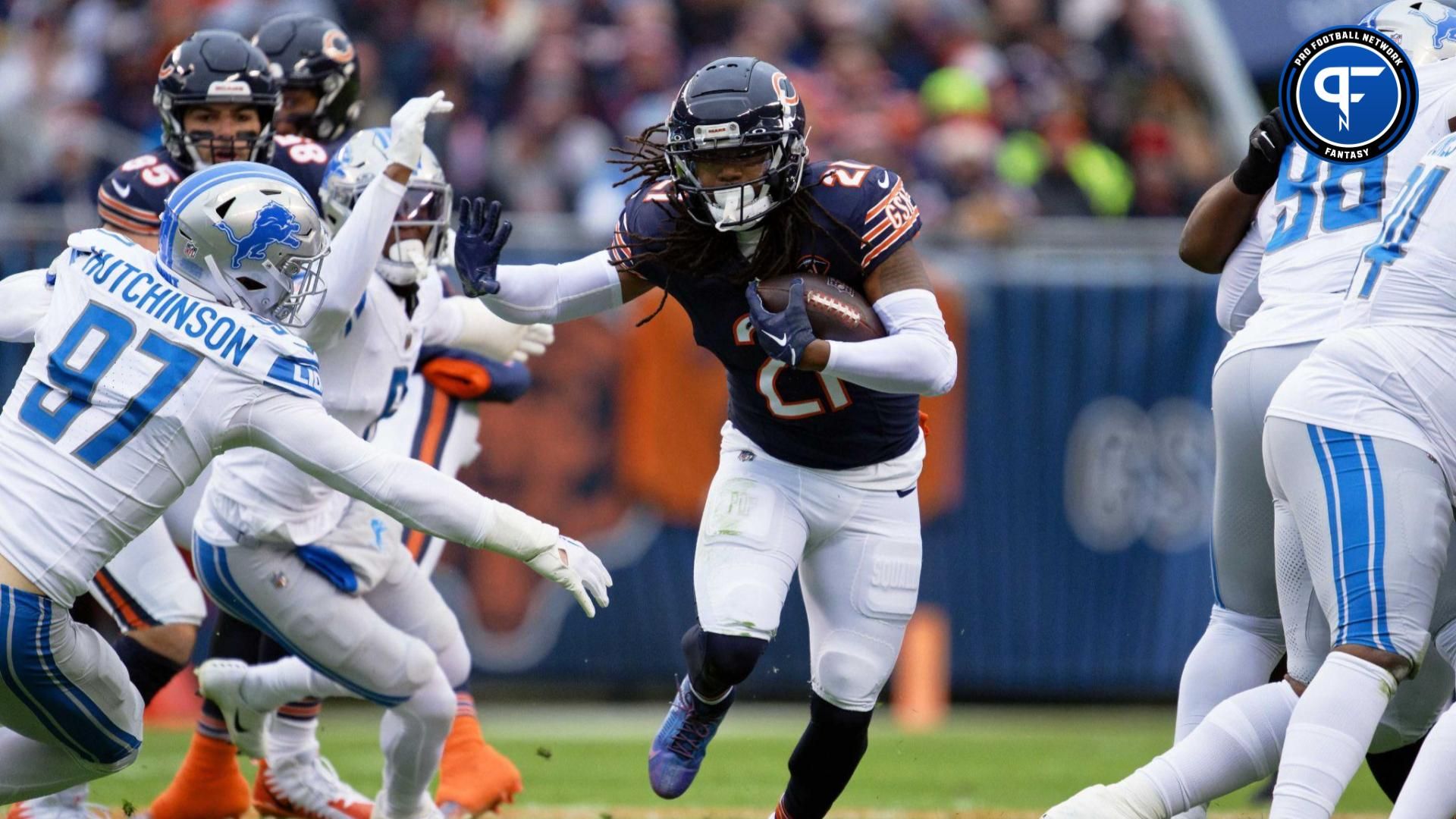 Chicago Bears running back D'Onta Foreman (21) runs with the ball against the Detroit Lions at Soldier Field.