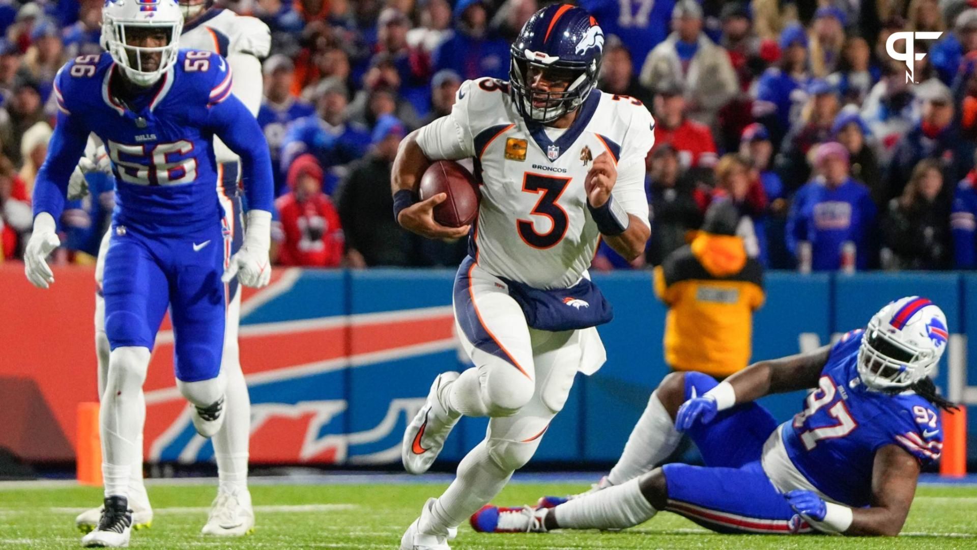 Denver Broncos QB Russell Wilson (3) runs the ball against the Buffalo Bills.