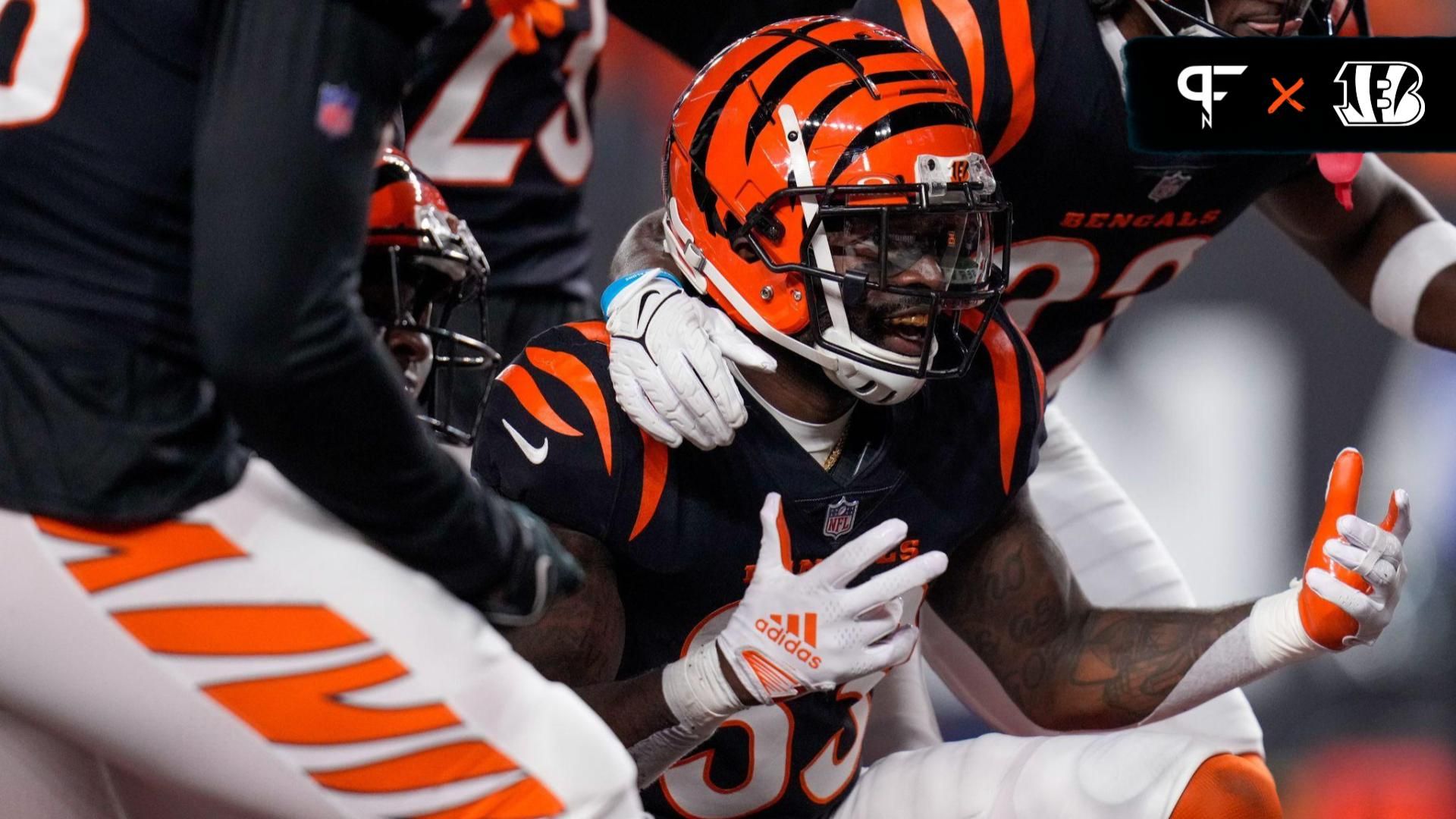 Cincinnati Bengals safety Nick Scott (33) celebrates a fumble recovery against the Buffalo Bills.