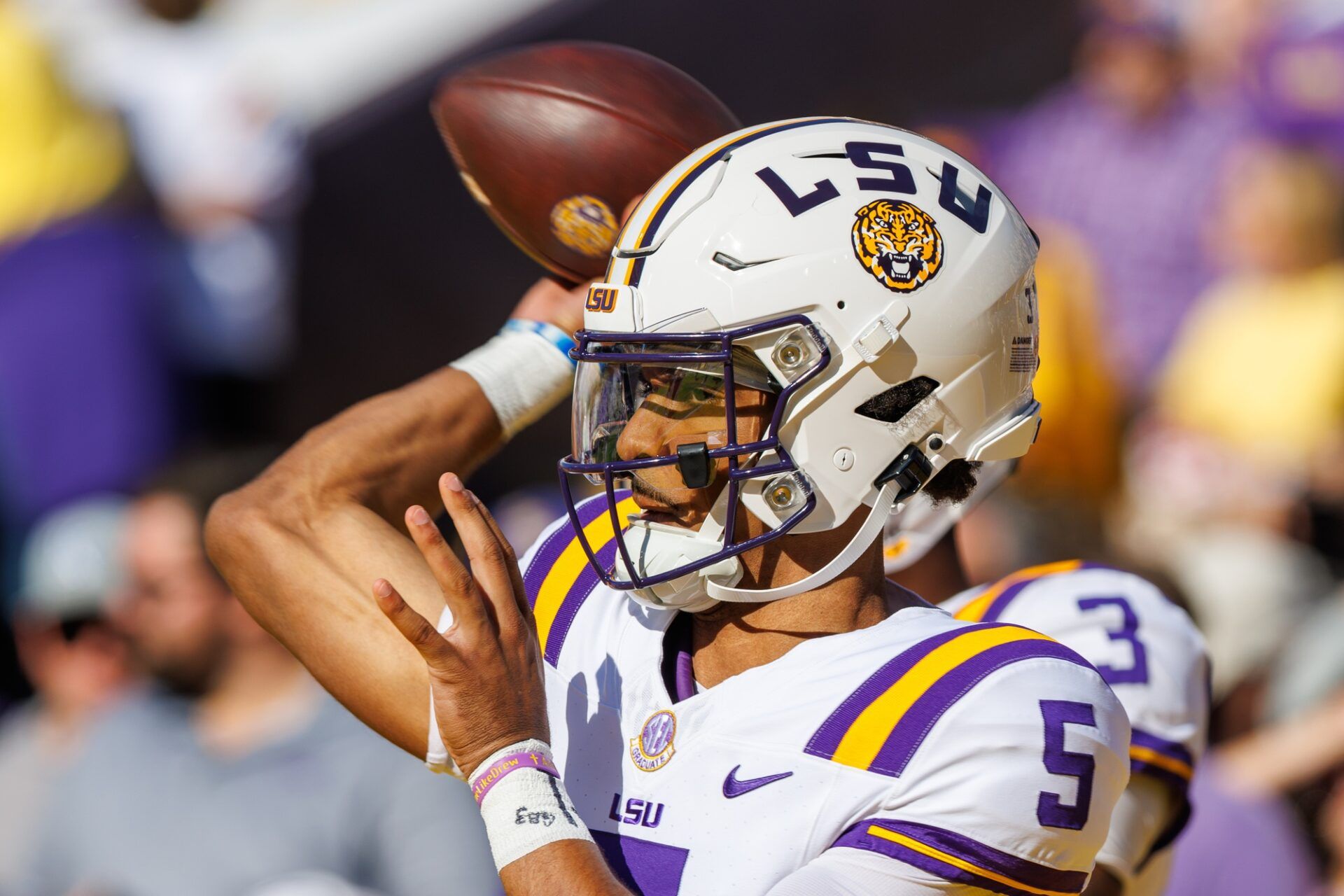 LSU Tigers quarterback Jayden Daniels (5) during warmups before the game against the Texas A&M.