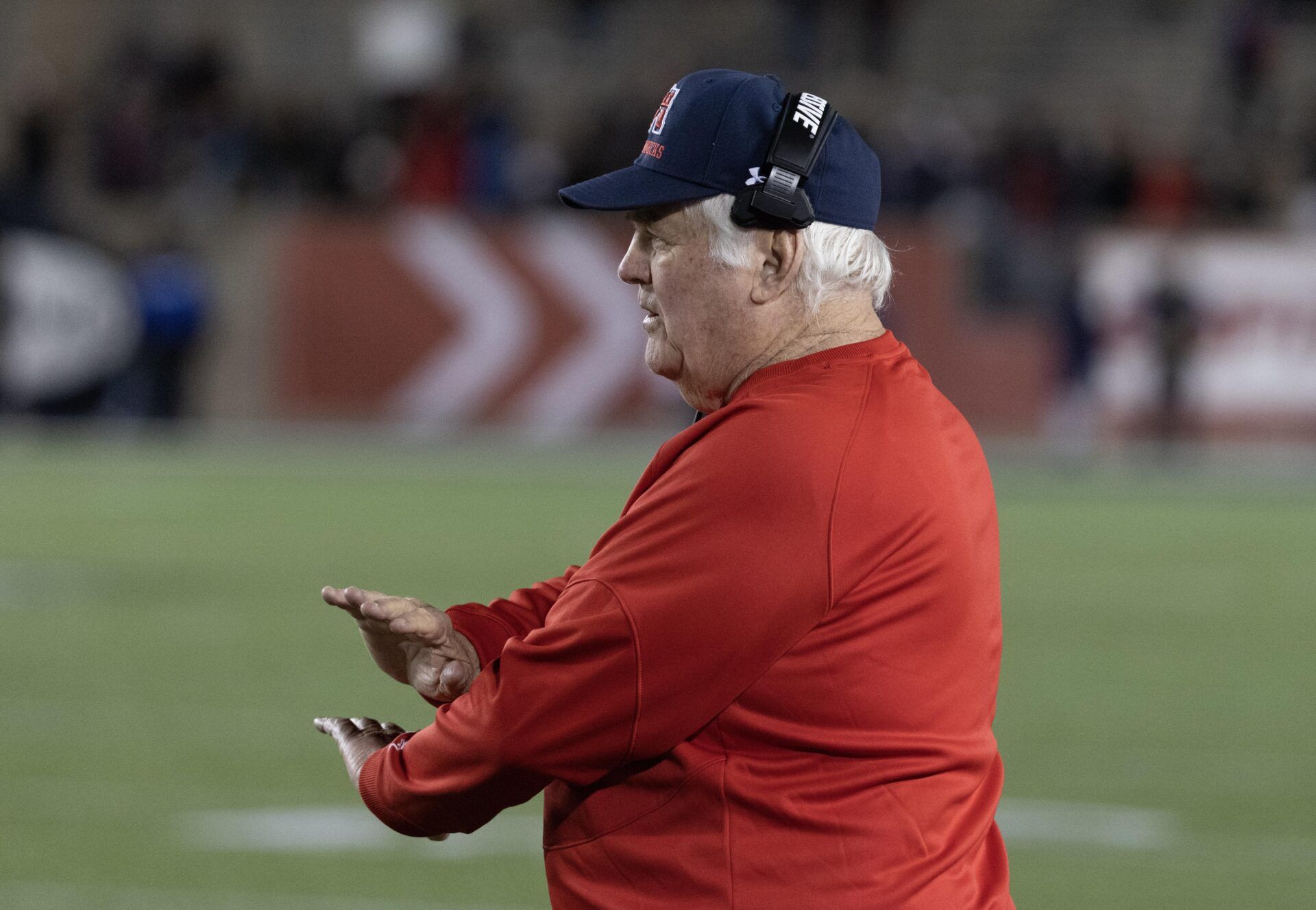 Houston Roughnecks head coach Wade Phillips declines a holding penalty in the fourth quarter against the Orlando Roughnecks at TDECU Stadium.