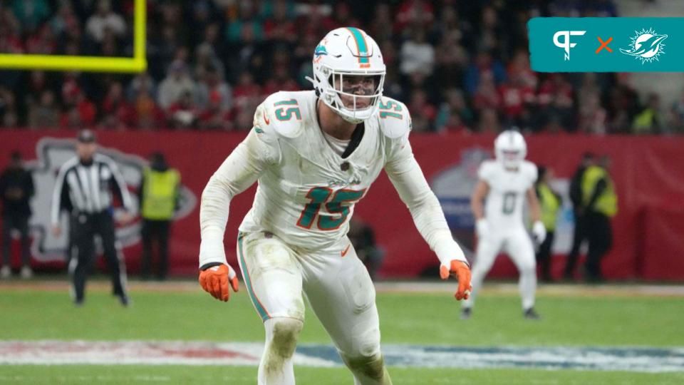 Miami Dolphins linebacker Jaelan Phillips (15) against the Kansas City Chiefs in the second half during an NFL International Series game at Deutsche Bank Park.