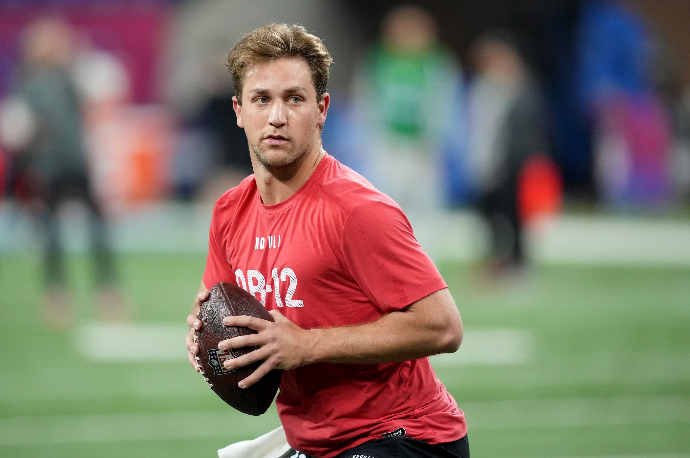 Who Is Kedon Slovis? Height, Weight, Age, and More