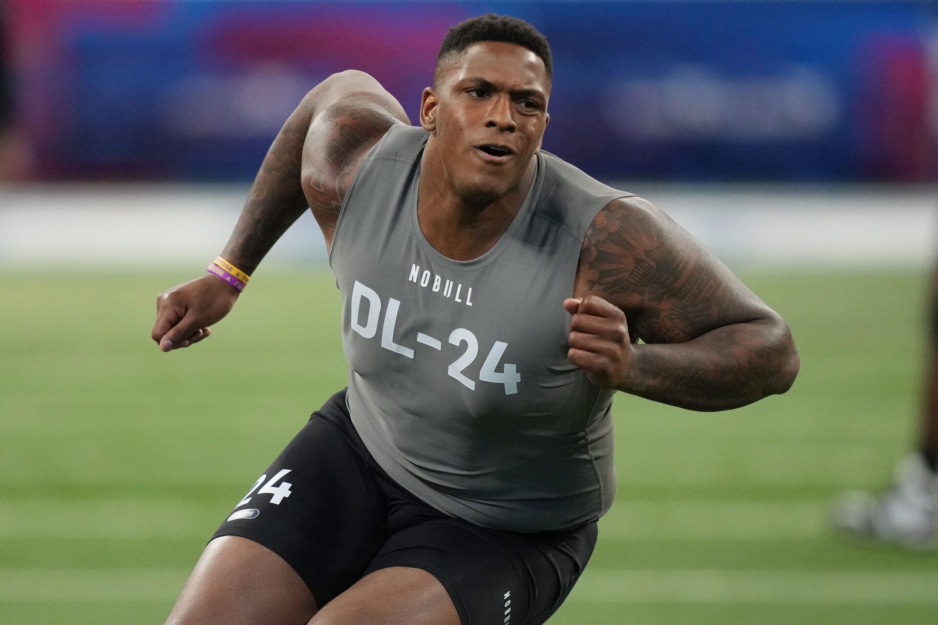 Louisiana State defensive lineman Maason Smith (DL24) works out during the 2024 NFL Combine at Lucas Oil Stadium.