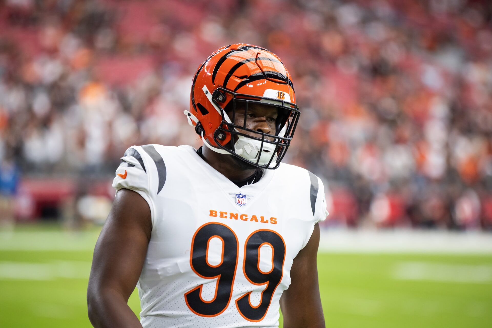 Cincinnati Bengals defensive end Myles Murphy (99) against the Arizona Cardinals at State Farm Stadium.