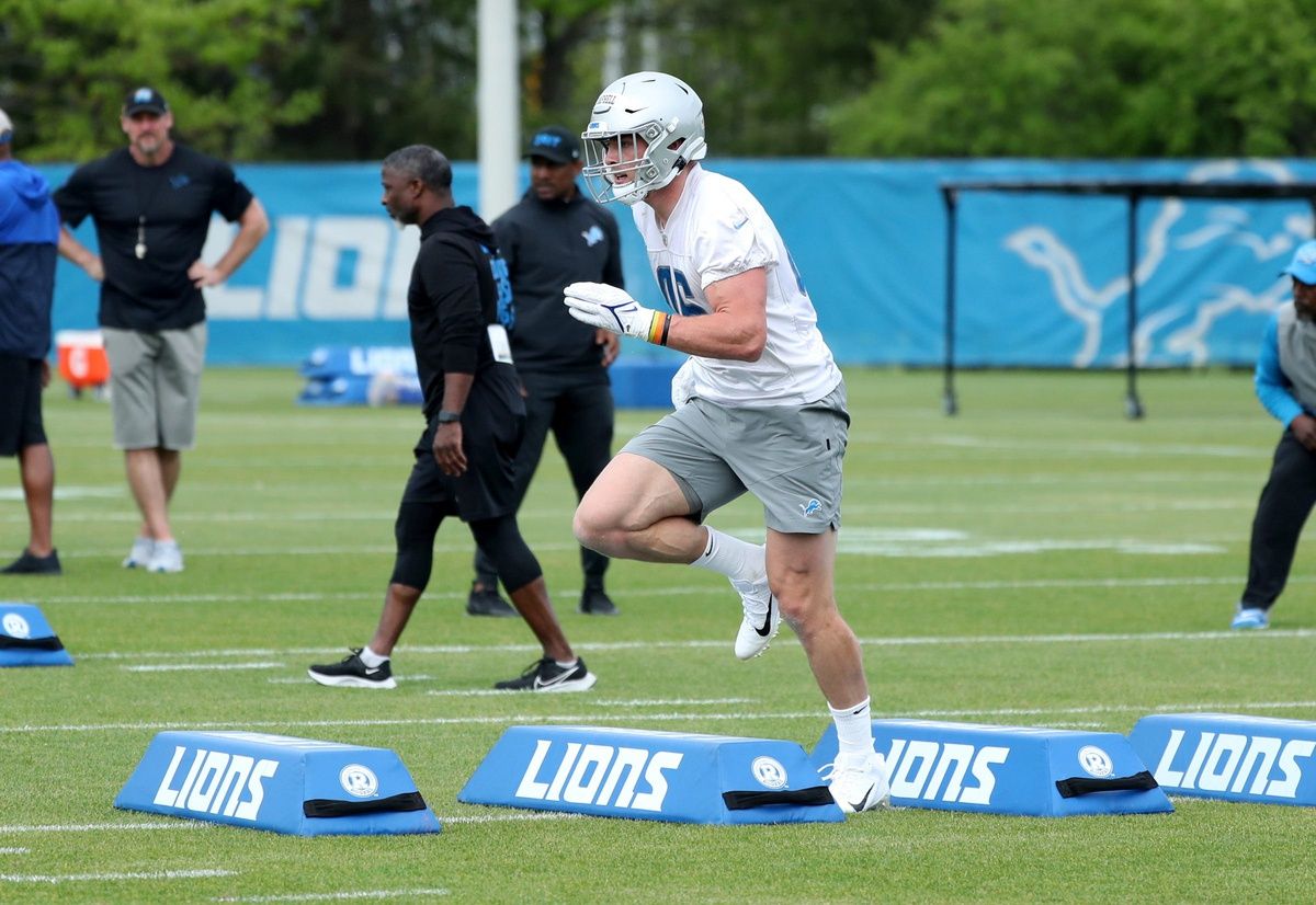 Detroit Lions linebacker Jack Campbell goes through drills at the team's rookie minicamp.