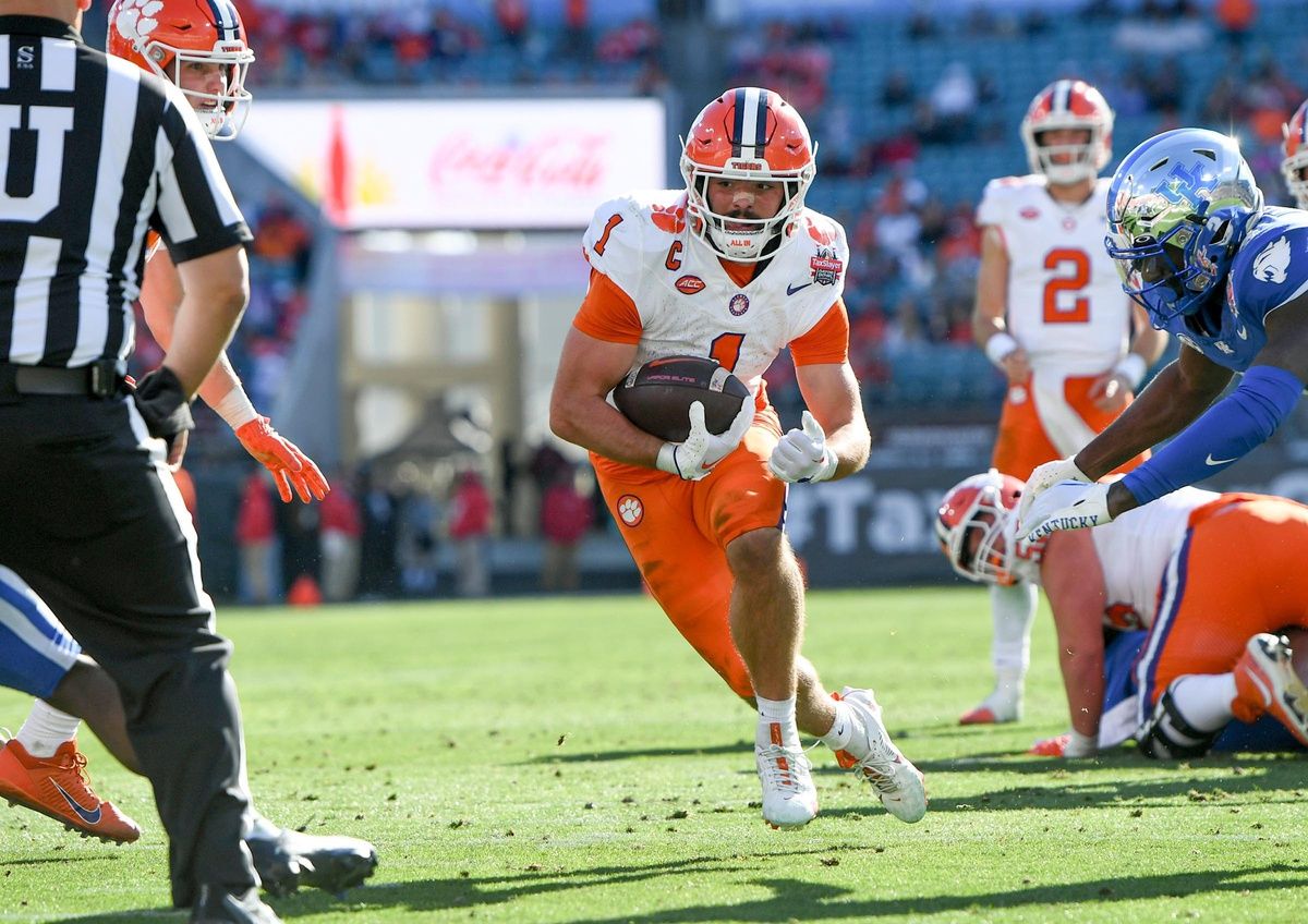 Clemson RB Will Shipley.