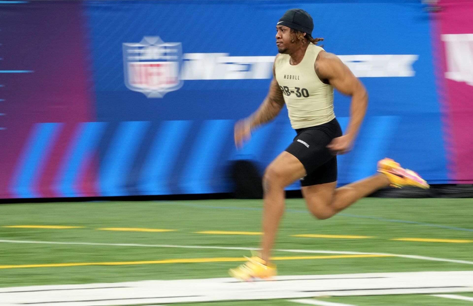 Tennessee running back Jaylen Wright (RB30) during the 2024 NFL Combine at Lucas Oil Stadium.