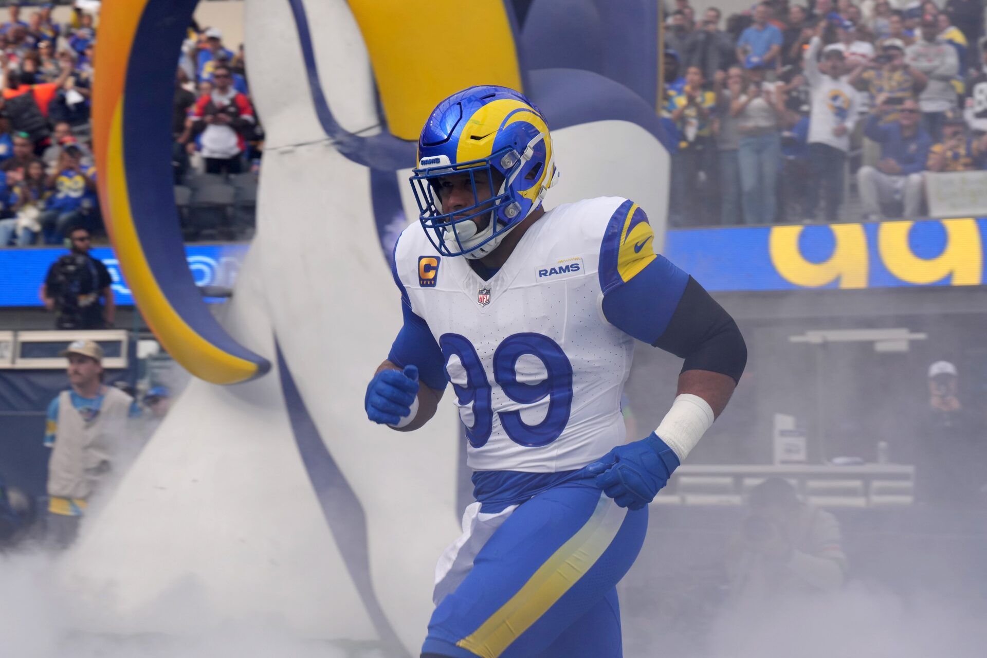 Los Angeles Rams defensive tackle Aaron Donald (99) enters the field before the game against the Cleveland Browns at SoFi Stadium. Mandatory Credit: Kirby Lee-USA TODAY Sports