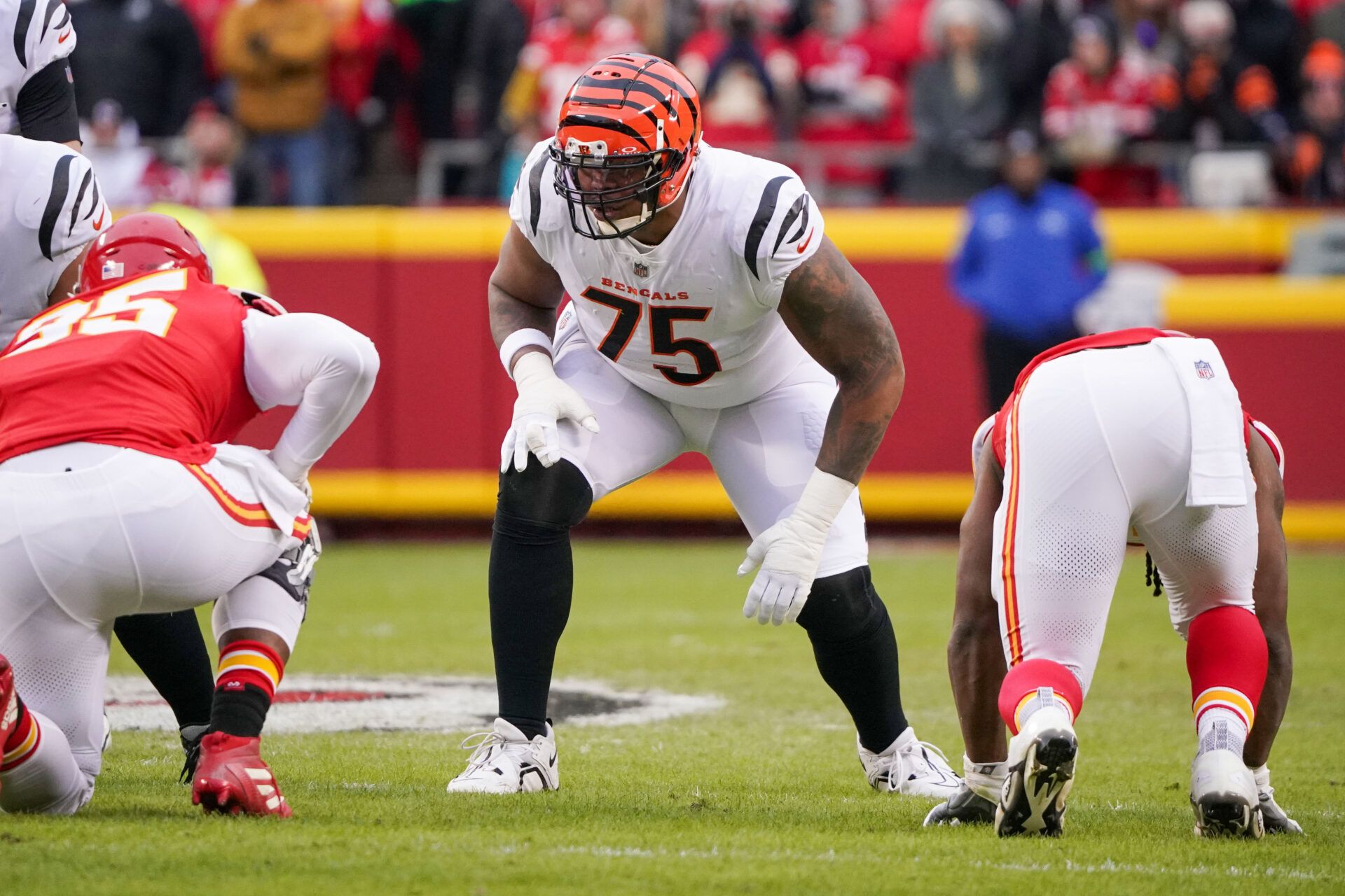 Cincinnati Bengals offensive tackle Orlando Brown Jr. (75) at the line of scrimmage against the Kansas City Chiefs during the game at GEHA Field at Arrowhead Stadium.