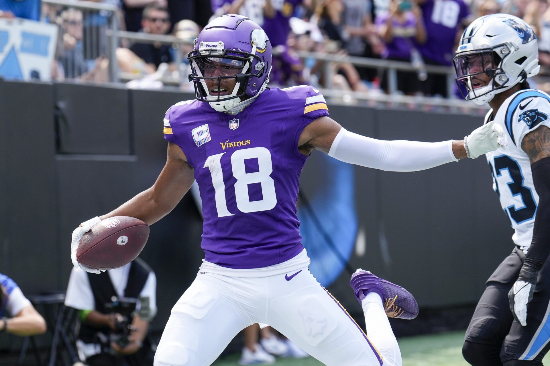 Minnesota Vikings WR Justin Jefferson (18) in the end zone against the Carolina Panthers.