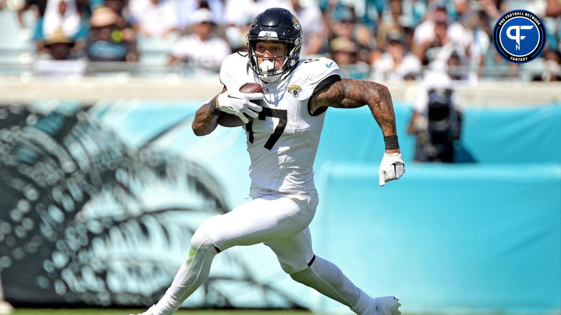 Jacksonville Jaguars tight end Evan Engram (17) runs the ball during the second half against the Houston Texans at EverBank Stadium. Mandatory Credit: Melina Myers-USA TODAY Sports