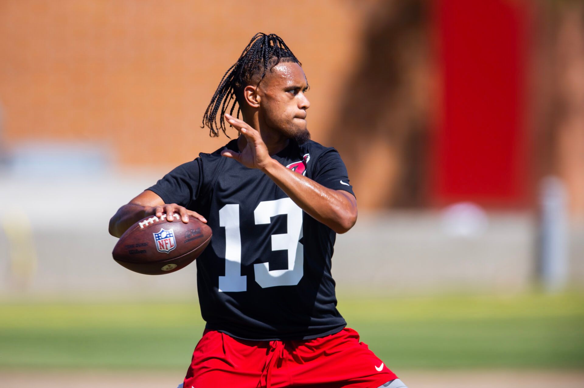 Taulia Tagovailoa is signing with the CFL's Hamilton Tiger-Cats.