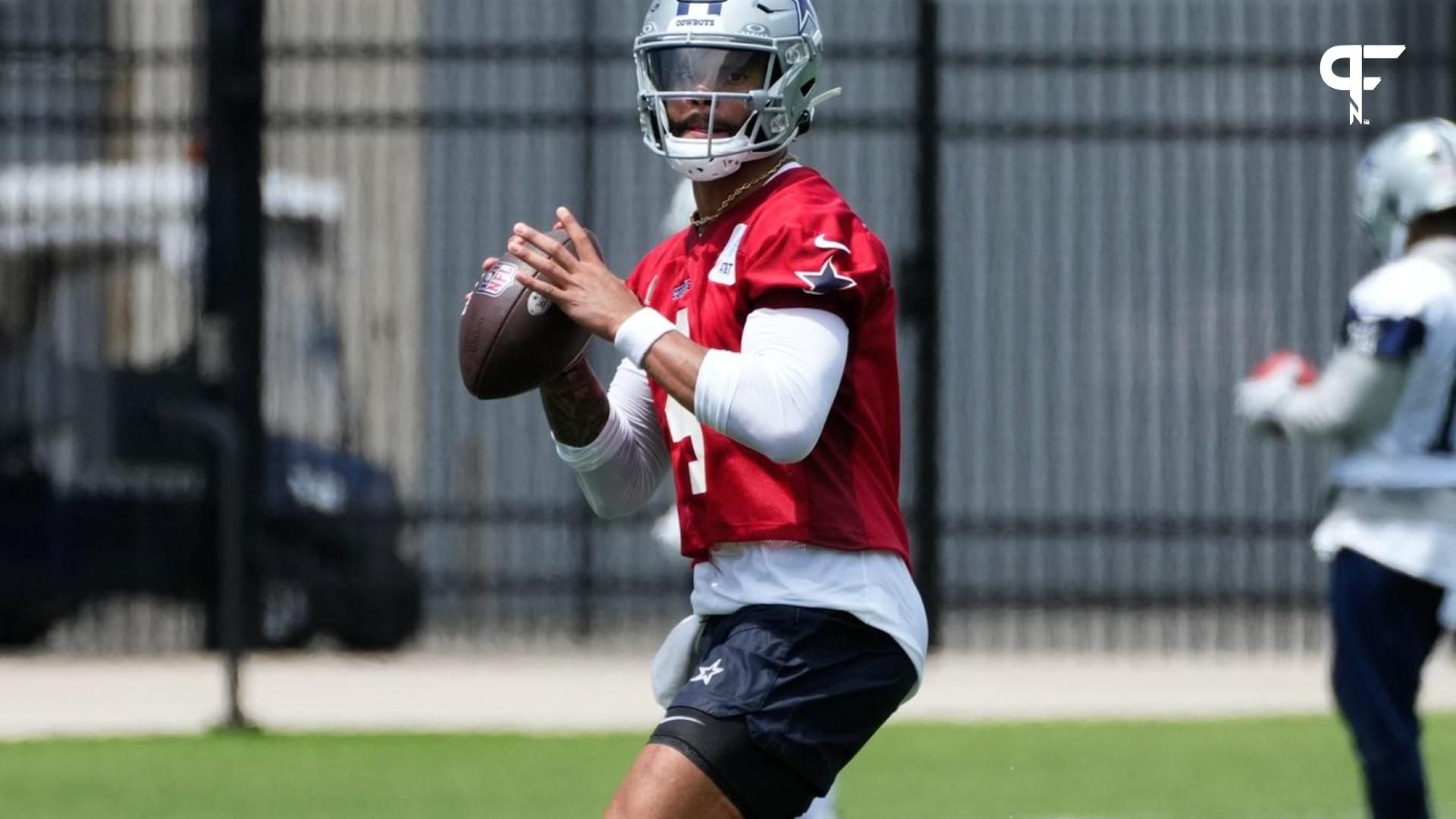 Dallas Cowboys QB Dak Prescott (4) throws a pass during the team's minicamp.