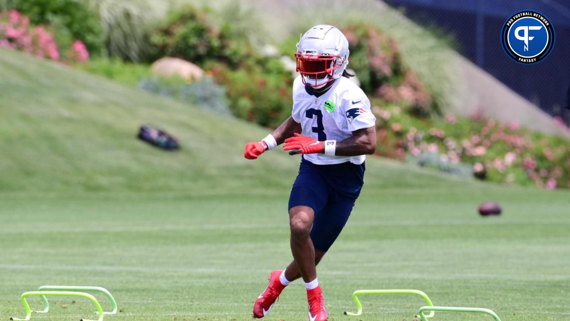 New England Patriots WR DeMario Douglas (3) runs a drill during the team's minicamp.