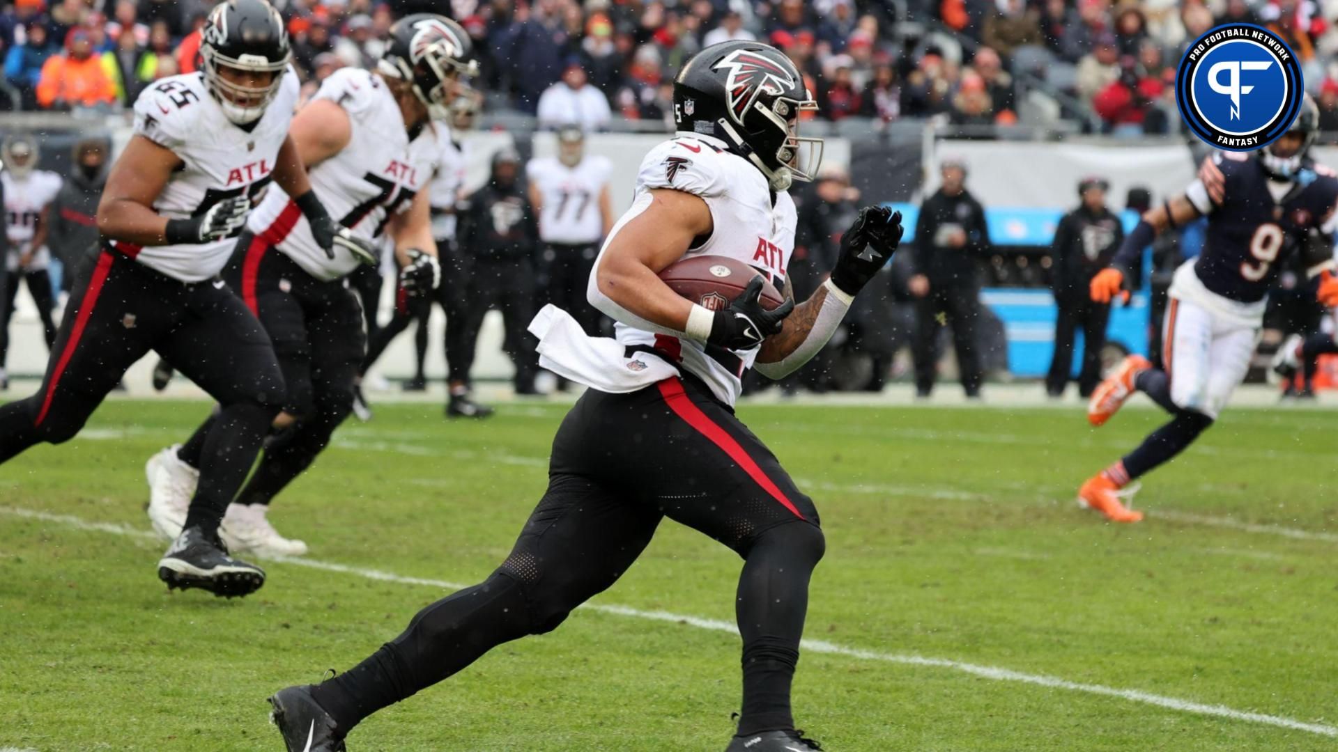 Can Atlanta Falcons running back Tyler Allgeier exceed fantasy expectations again in 2024 while playing alongside running back Bijan Robinson?