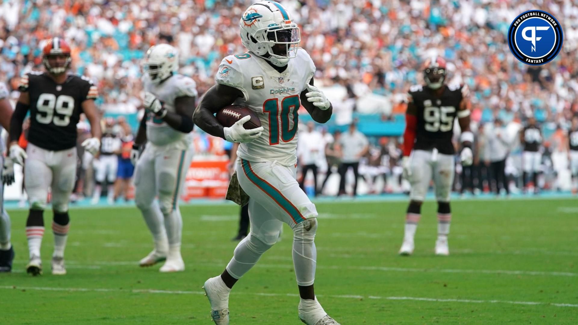 Miami Dolphins WR Tyreek Hill (10) remains as one of the elite at the position in fantasy rankings for 2024.