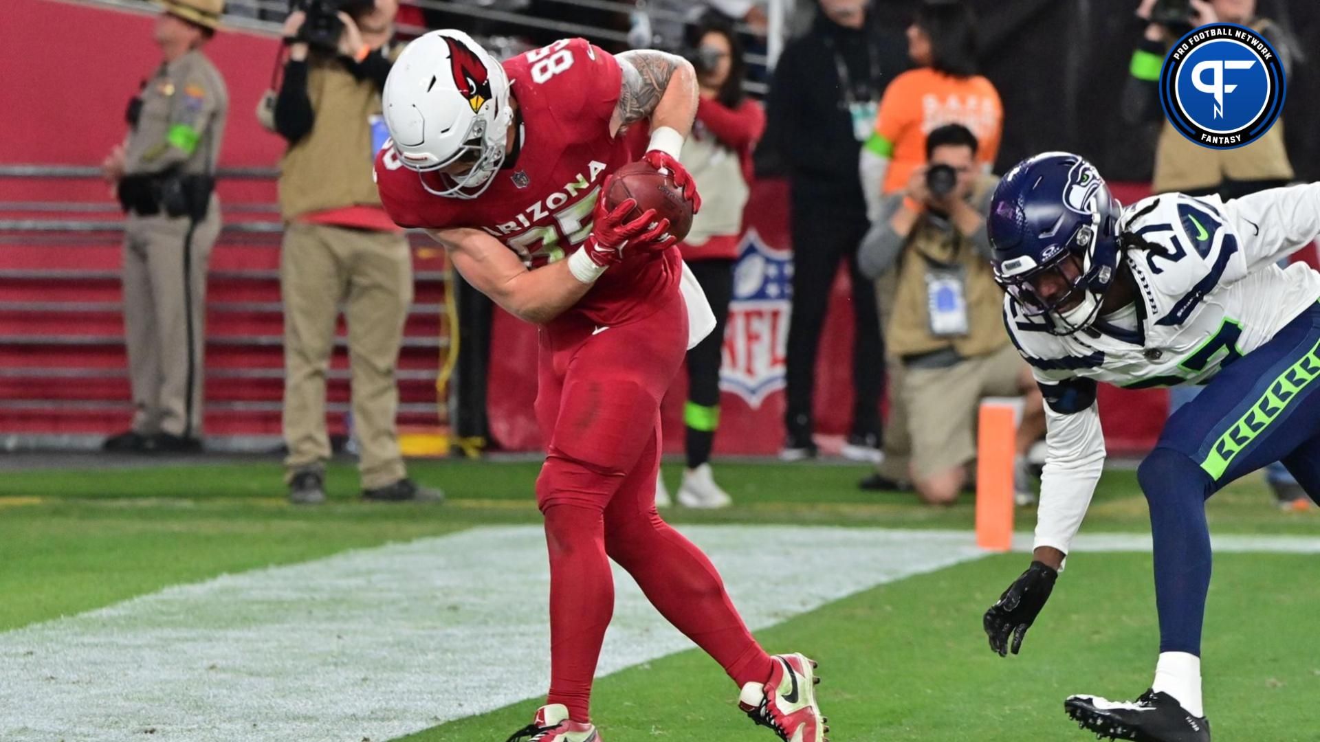 Arizona Cardinals TE Trey McBride (85) scores a touchdown against the Seattle Seahawks.