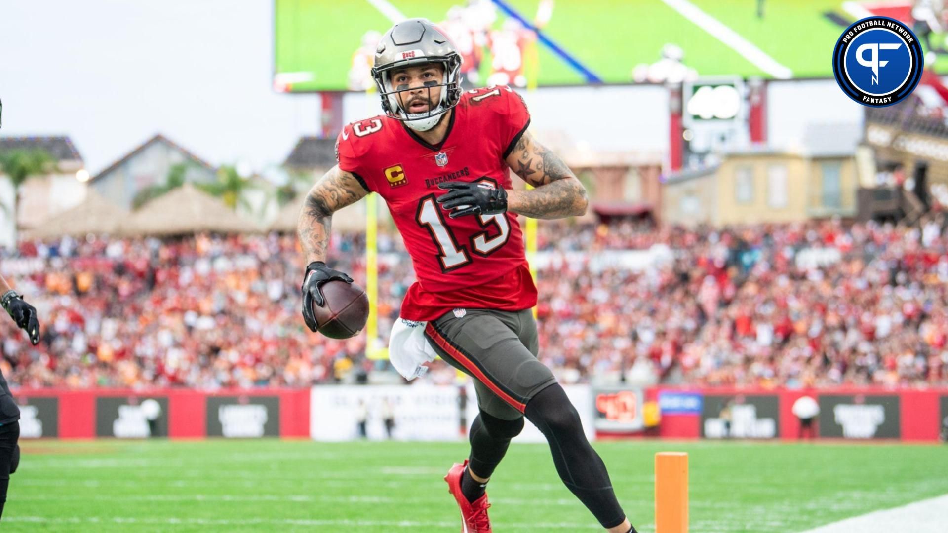 Tampa Bay Buccaneers wide receiver Mike Evans (13) catches the touchdown against the Jacksonville Jaguars in the second quarter at Raymond James Stadium. Mandatory Credit: Jeremy Reper-USA TODAY