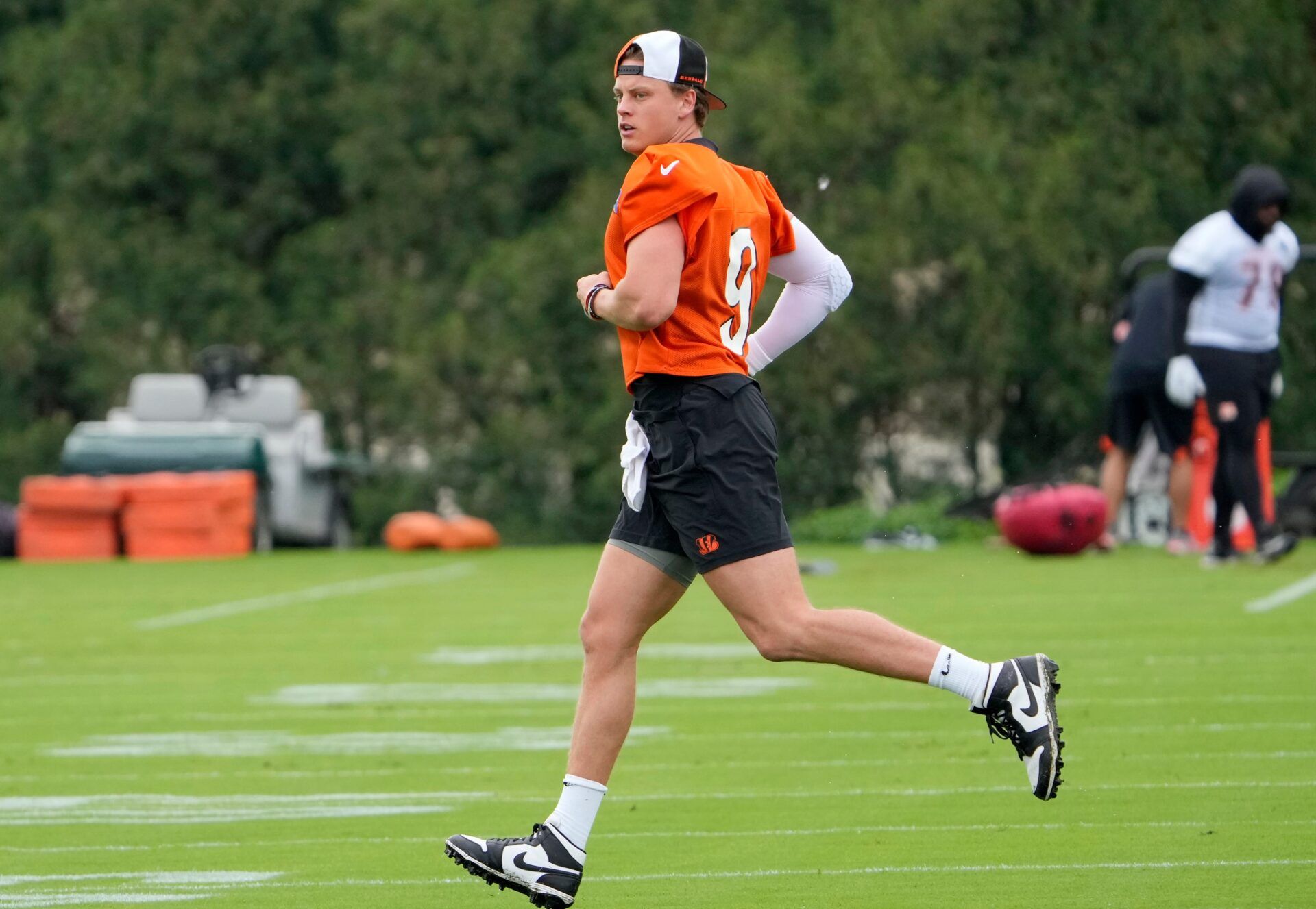 With a healthy quarterback and an aversion to slow starts, Bengals coach Zac Taylor intends to play the starters in the preseason this year.