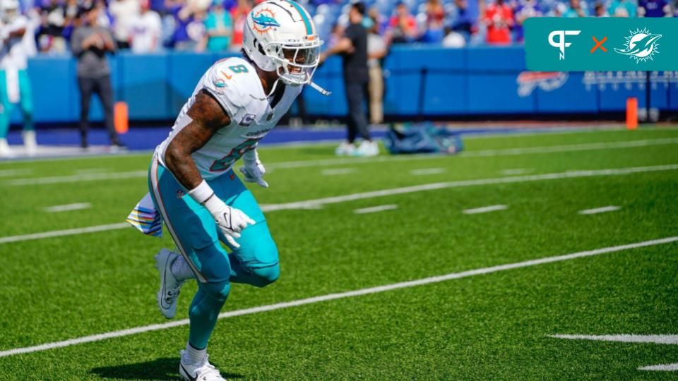 Miami Dolphins safety Jevon Holland (8) warms up prior to the game against the Buffalo Bills at Highmark Stadium.