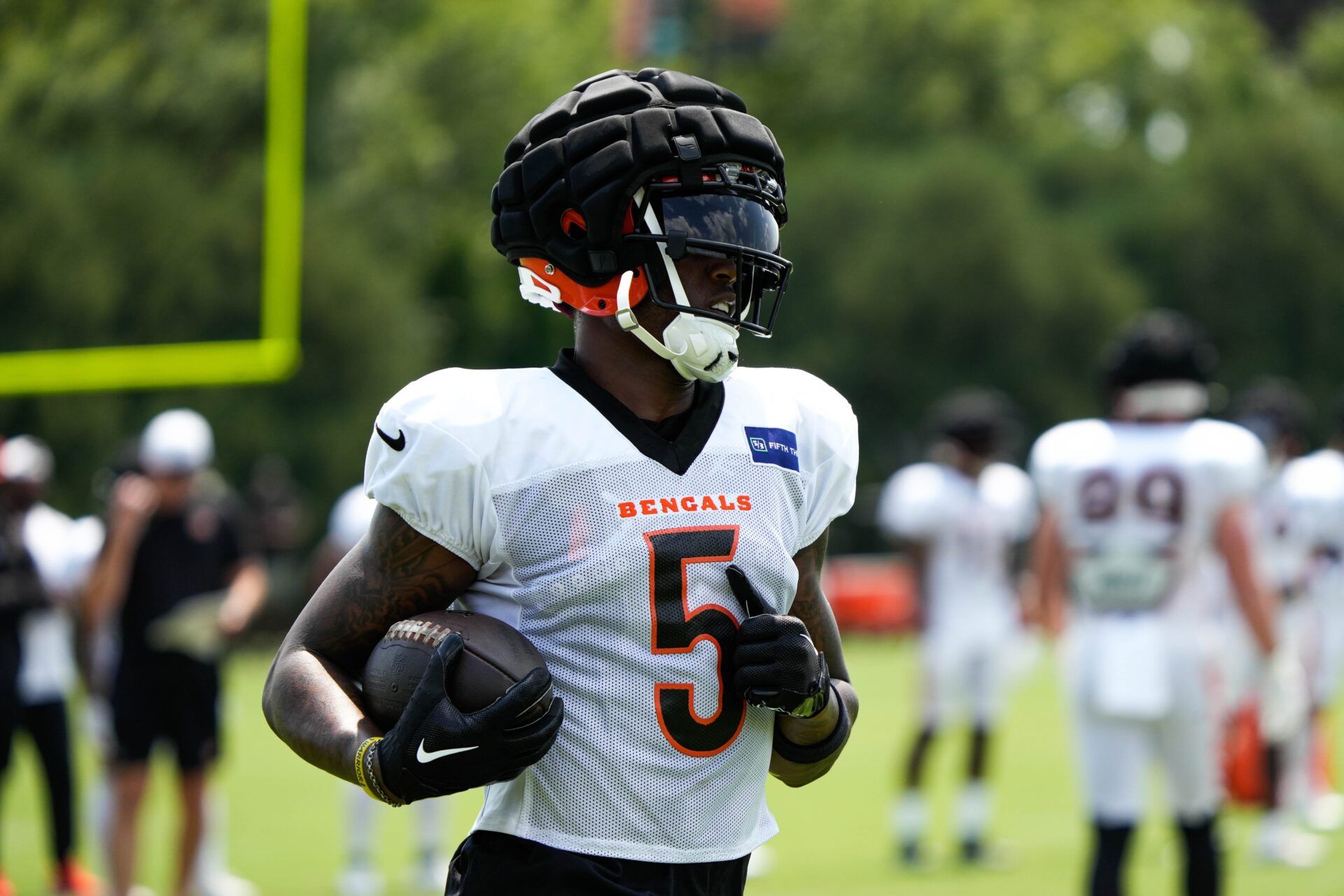 Cincinnati Bengals WR Tee Higgins (5) could be an NFL trade candidate in the AFC during the 2024 season.