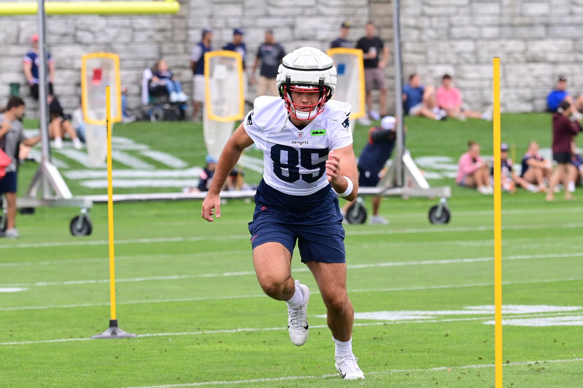 Here are some of the best (Hunter Henry) and worst (JuJu Smith-Schuster) performances from Day 9 of New England Patriots training camp.