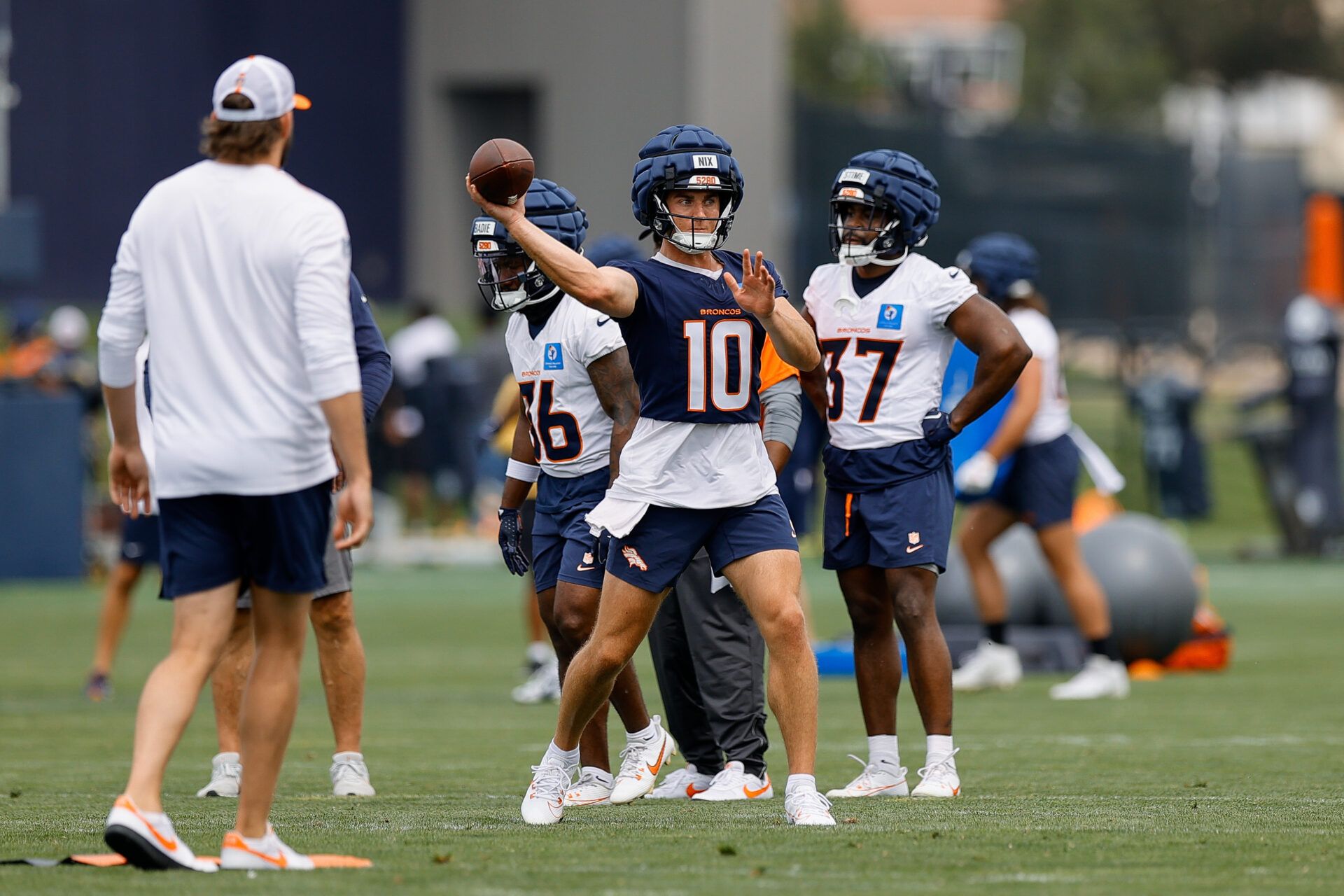 Jul 26, 2024; Englewood, CO, USA; Denver Broncos quarterback Bo Nix (10) during training camp at Broncos Park Powered by CommonSpirit. Mandatory Credit: Isaiah J. Downing-USA TODAY Sports