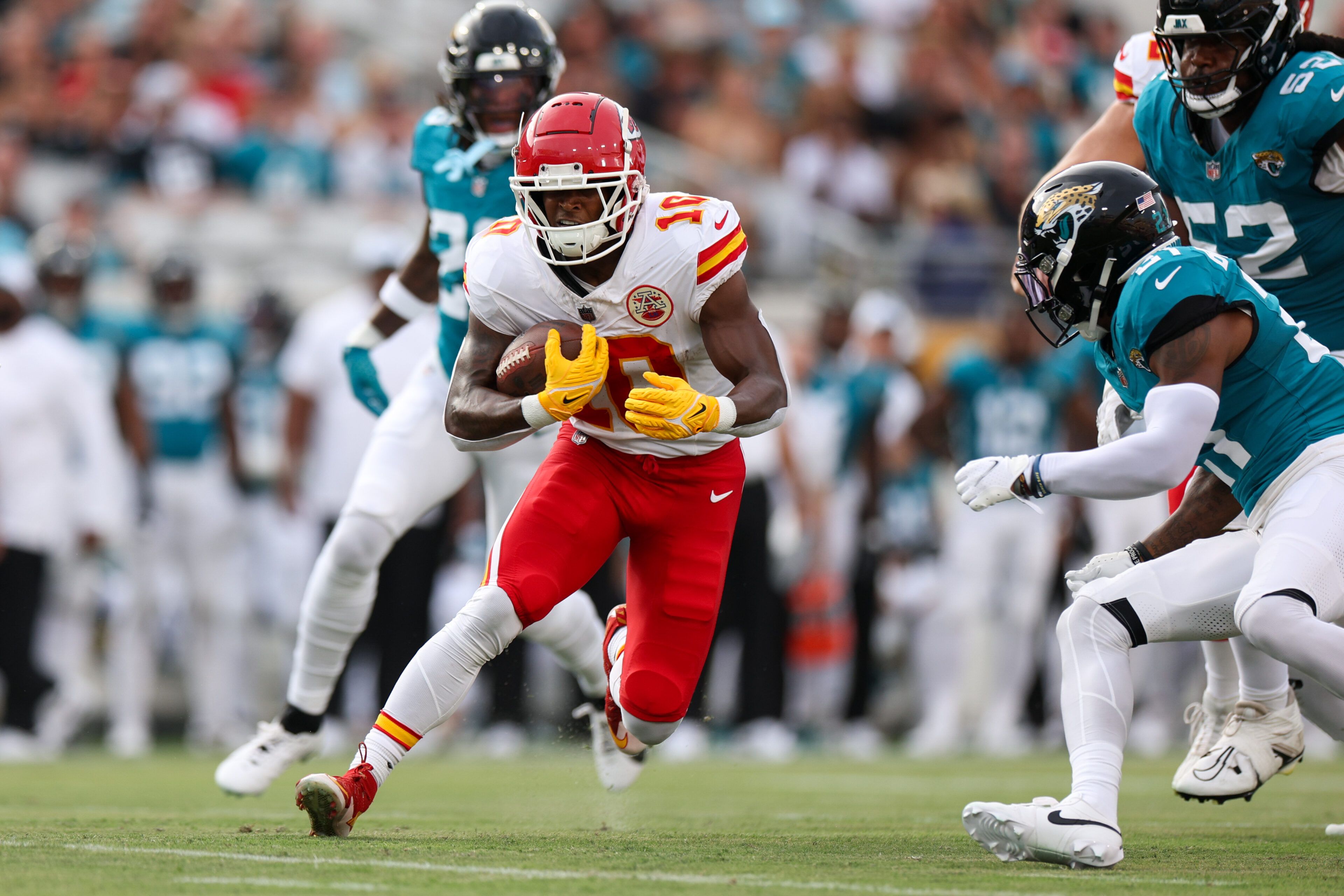 AFC West's top pass-catching RBs.