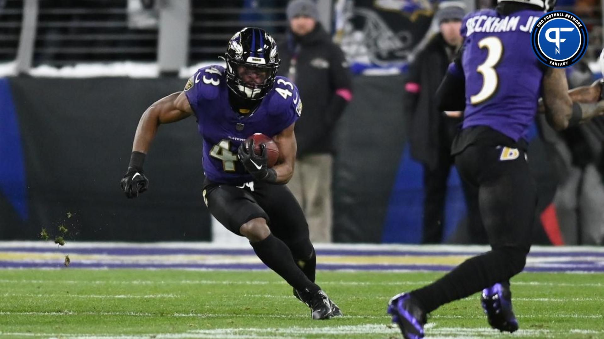 Baltimore Ravens running back Justice Hill (43) runs the ball against the Houston Texans during the second quarter of a 2024 AFC divisional round game at M&T Bank Stadium. Is he a fantasy football sleeper?