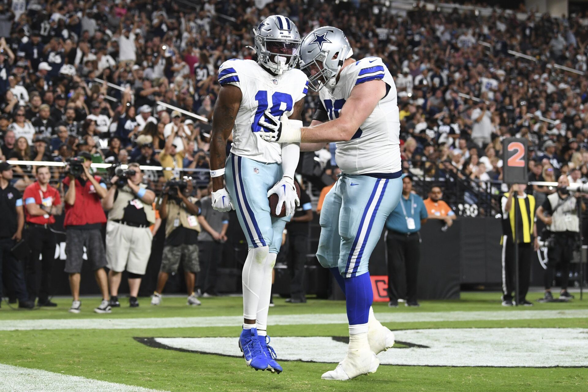 As the Dallas Cowboys approach the start of the regular season, here's a projection of what the team's final roster could look like in Week 1.