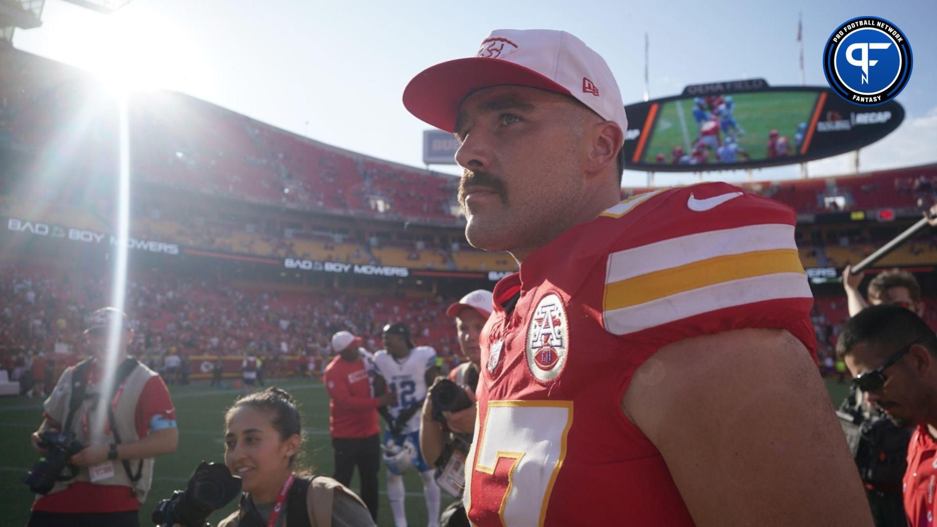 Should I Draft Sam LaPorta or Travis Kelce in Fantasy Football This Year?