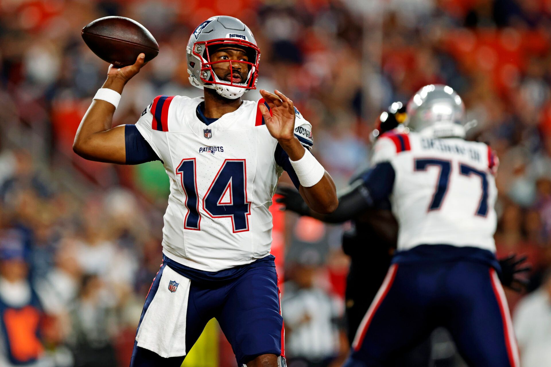 New England Patriots quarterback Jacoby Brissett suffered an apparent shoulder injury early in his team's preseason game against Washington.