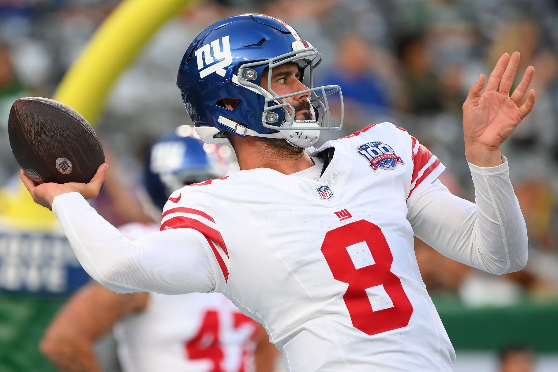 New York Giants quarterback Daniel Jones (8) warms up prior to the game against the New York Jets at MetLife Stadium. Mandatory Credit: Rich Barnes-USA TODAY Sports