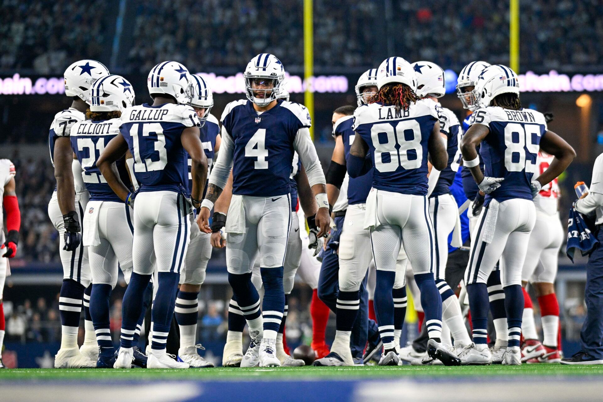 The PFN Playoff Predictor strikes again, as this run-through gives the Dallas Cowboys a favorable 2024 season, resulting in a first-place finish within the NFC.