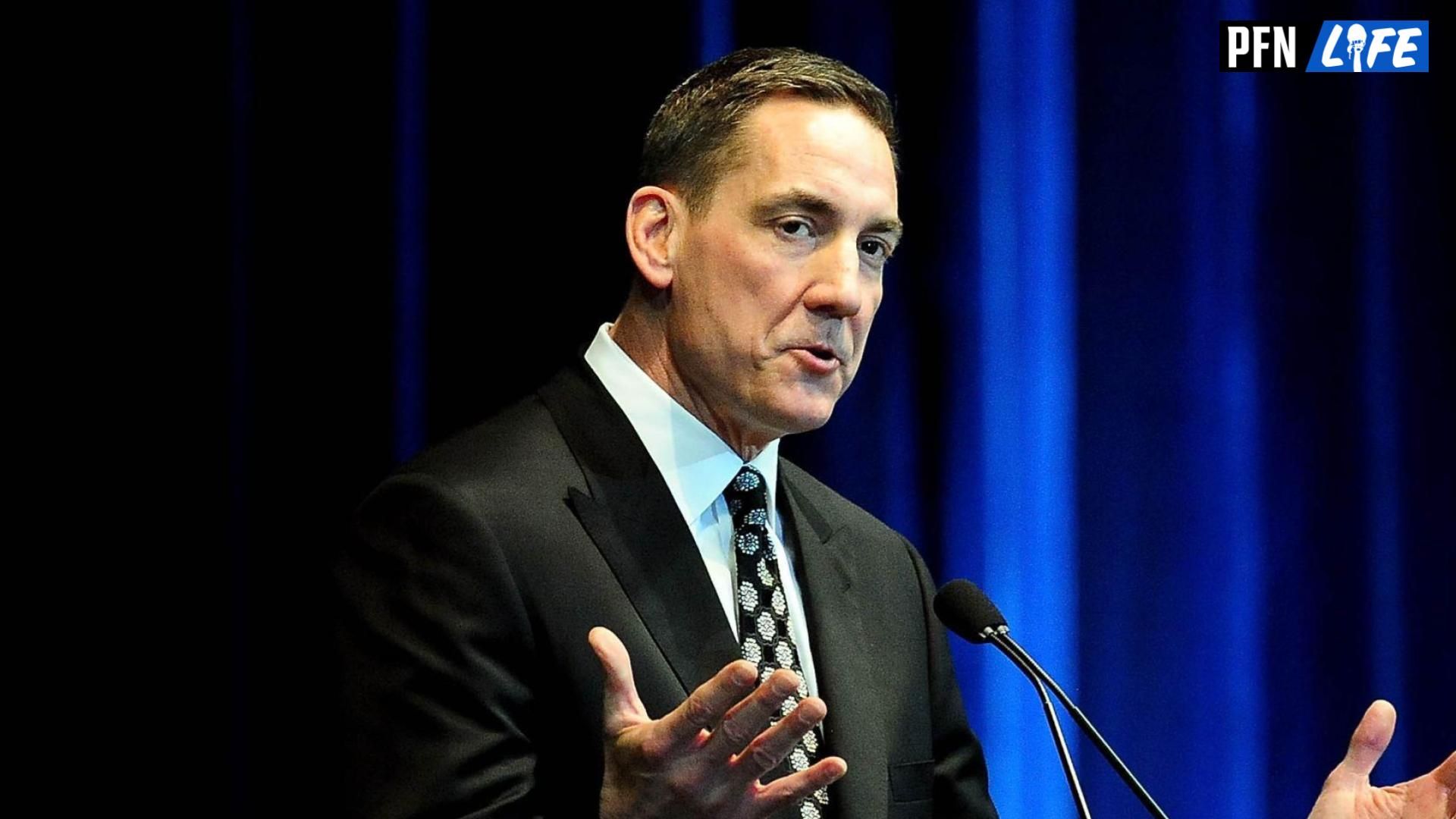 Todd Blackledge has established himself as a famed college football broadcaster. How much does the former NFL quarterback earn though?