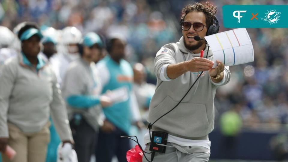 Miami Dolphins' Mike McDaniel 'Wouldn't Hesitate' Surrendering Play-Calling If ...