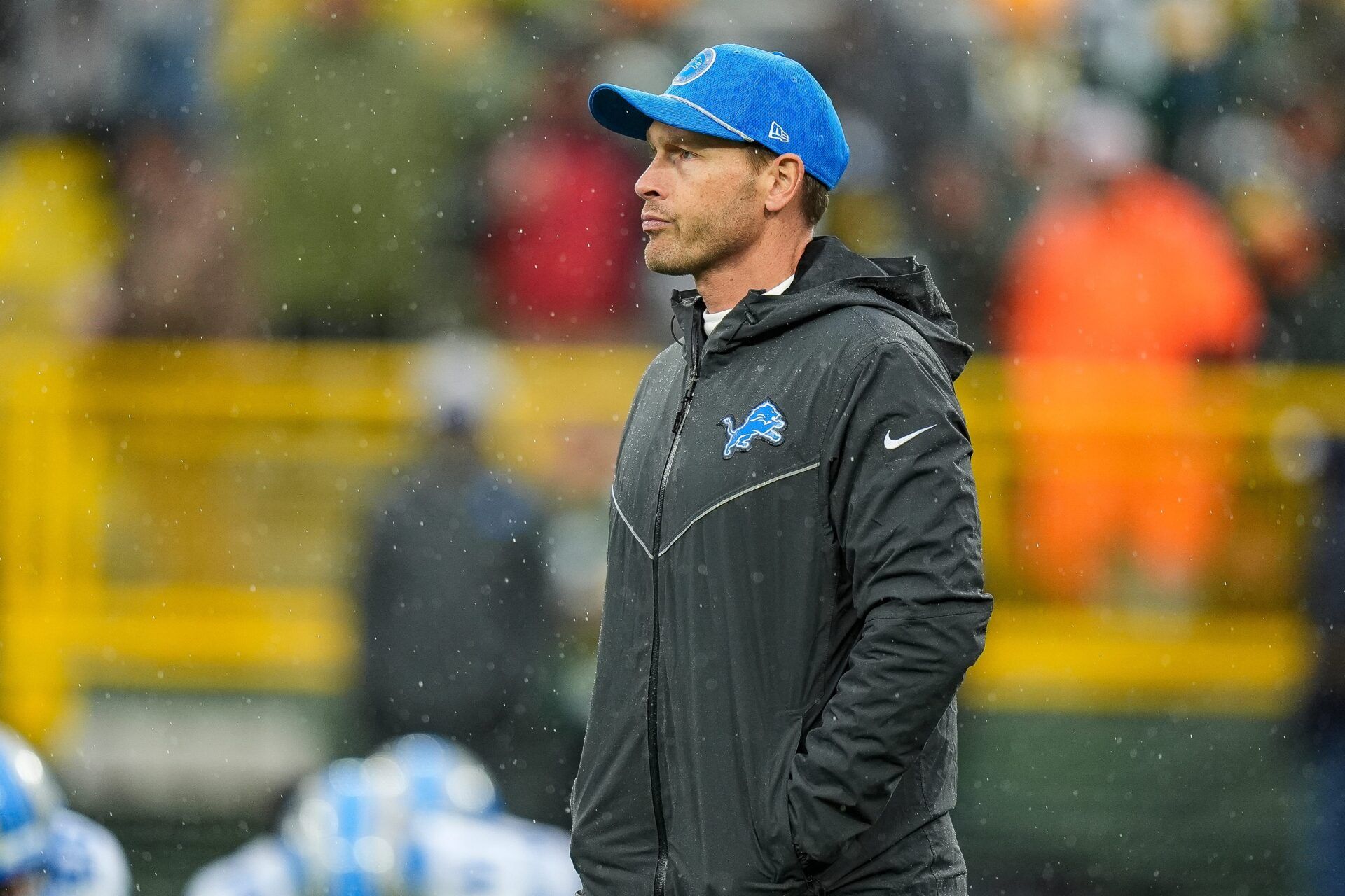 Detroit Lions offensive coordinator Ben Johnson watches warm up before the Green Bay Packers game at Lambeau Field in Green Bay, Wis. on Sunday, Nov. 3, 2024.