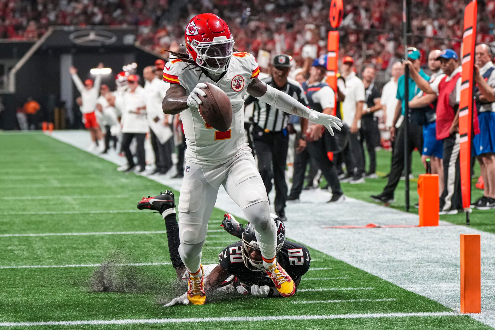 Rashee Rice's Week 4 knee injury figures to keep him off the field for a while. How long will Rice be sidelined, and who's replacing him for the Chiefs?