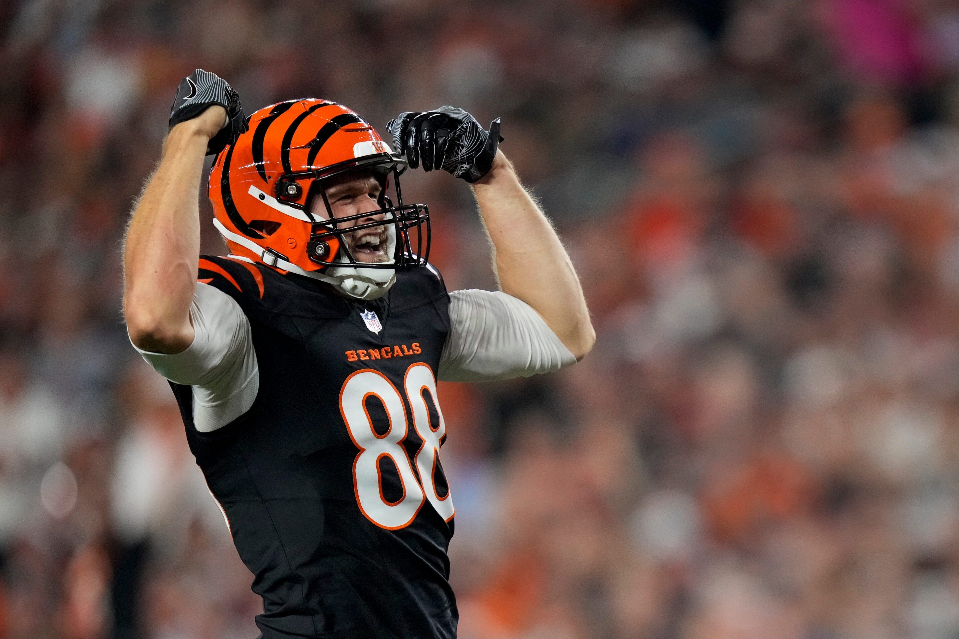 Mike Gesicki Fantasy Hub: Week 7 Injury Update, Start 'Em/Sit 'Em
